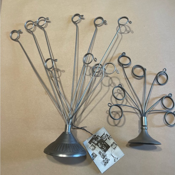 New View gifts | Accents | Pair Of 2 Memory Trees For Photos Cards Etc ...